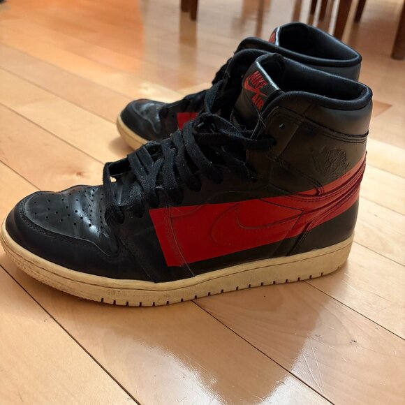 Jordan Other - Jordan 1 Retro High OG Defiant (size 10)